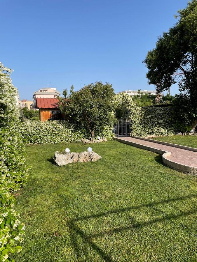 Villa Ardigo - Camera O Appartamento Бари Экстерьер фото